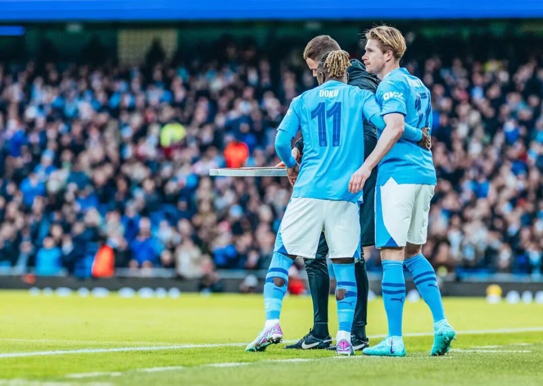 头槌助帕尔马连追两球逼平米兰，德尔普拉托当选全场最佳球员